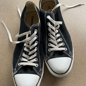 Converse, Men’s, Chuck Taylor All Star Classic, Low Top, Size 11